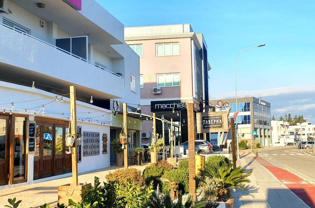 Kalidonia Residence Suite Nicosia , Spacious 2 Bedroom Suite With Office Eksteriør billede