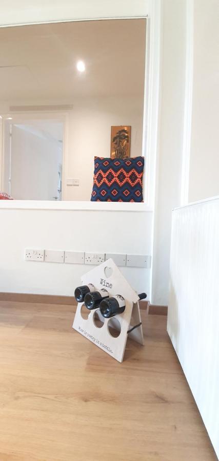 Kalidonia Residence Suite Nicosia , Spacious 2 Bedroom Suite With Office Eksteriør billede